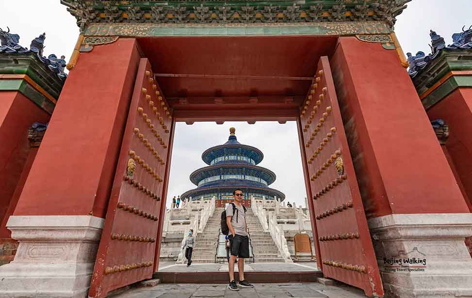 The Forbidden City and the Temple of Heaven :Ends of the Earth